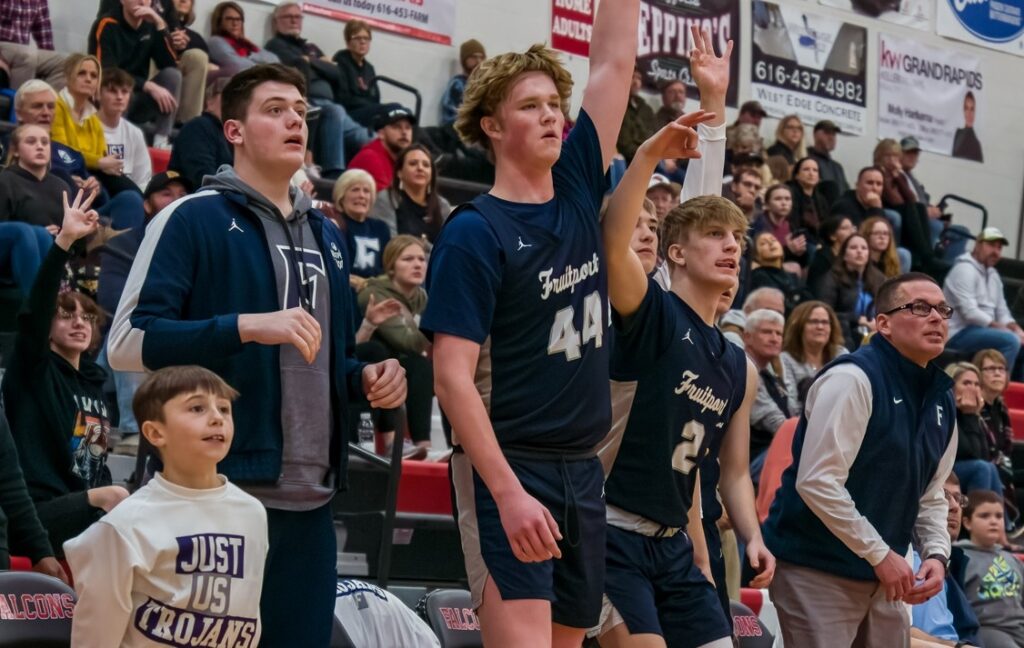 Fruitport Boys Have A Hard Time Getting Offense Sparked Up Fall 52 26 