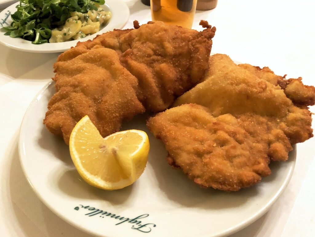 Pudica s Food Corner The Real Wiener Schnitzel At Figlmueller 