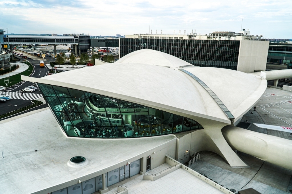 The Architecture Of Eero Saarinen 5 Works By A Master Of Monument